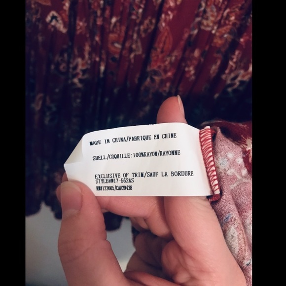 Altar’d State Brick Red Paisley Boho Peasant Top. - Picture 7 of 7